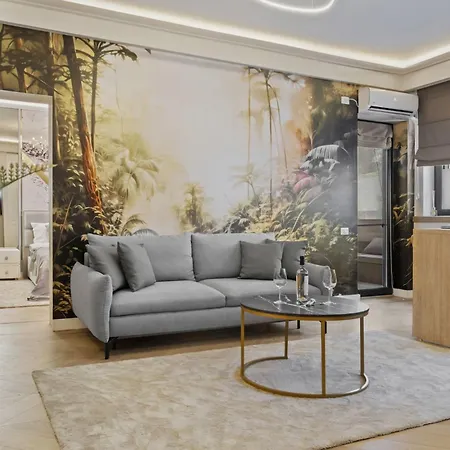 Central Two Rooms Apartment The Paradise Of Lights Bucarest Esterno foto